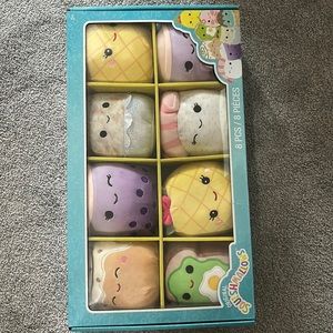 8 piece squishmalllow set